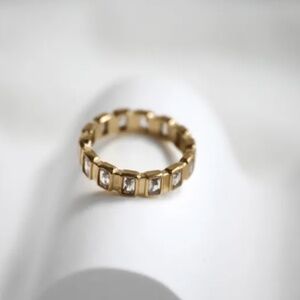 CZ 18K ring